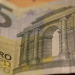 Sigarette a 5 euro: Guida al Risparmio